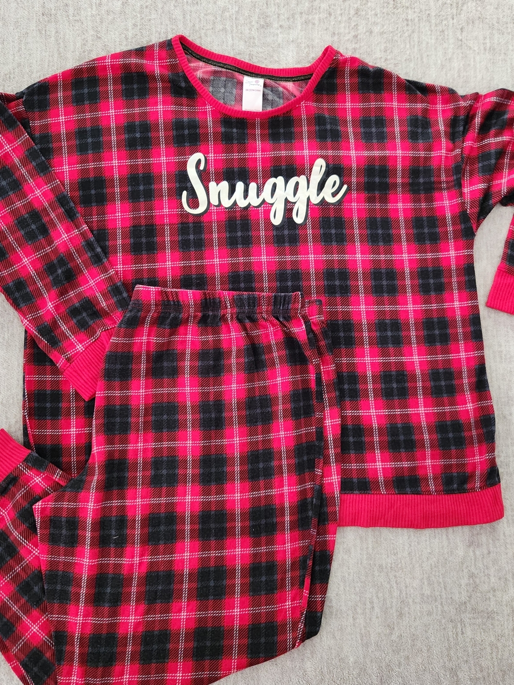 Secret Treasures Pink & Black Plaid 'Snuggle' Pajama Set
